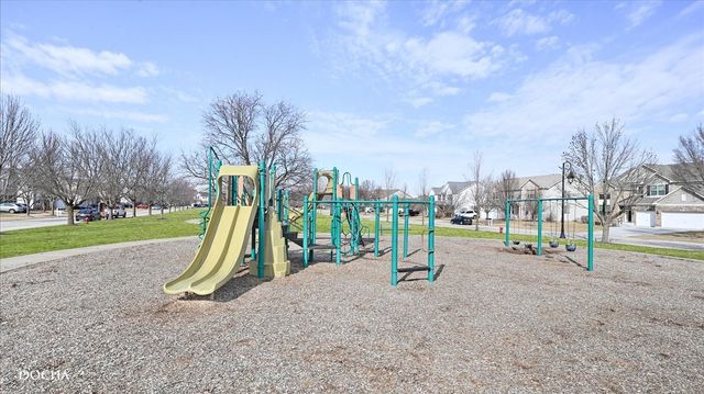 617 Northgate Lane, Shorewood, IL 60404