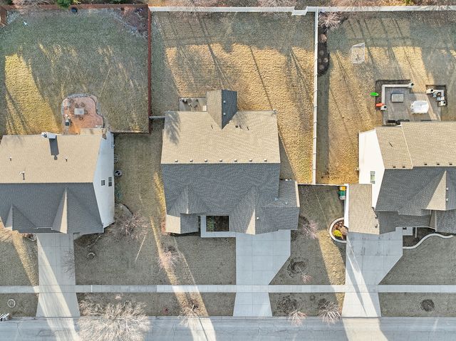 617 Northgate Lane, Shorewood, IL 60404