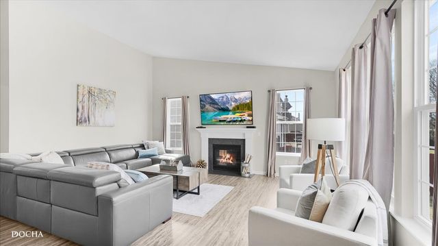 617 Northgate Lane, Shorewood, IL 60404