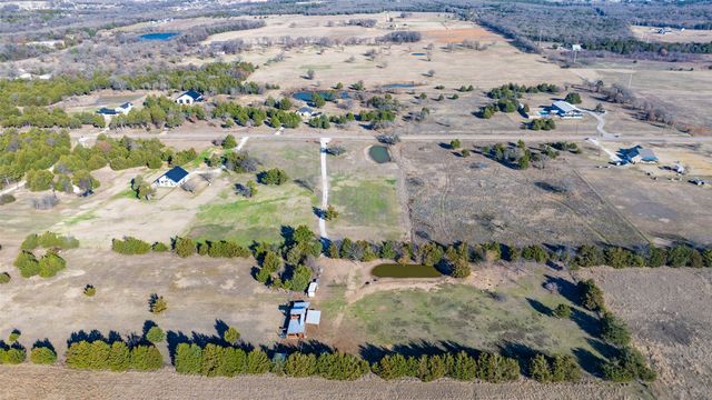 660 County Road 2184, Gainesville, TX 76240