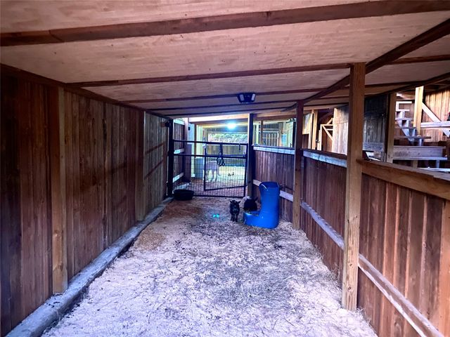 660 County Road 2184, Gainesville, TX 76240