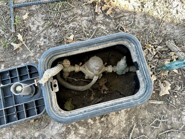 660 County Road 2184, Gainesville, TX 76240