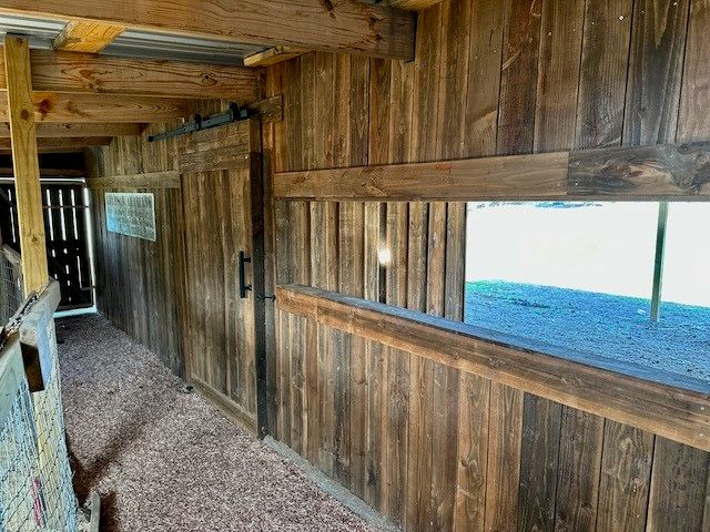 660 County Road 2184, Gainesville, TX 76240