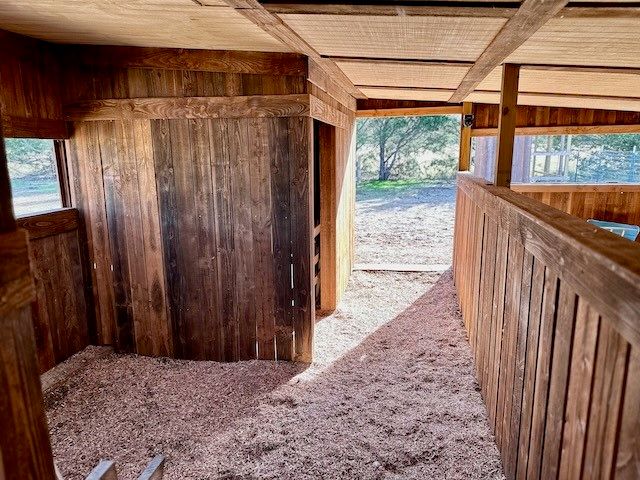 660 County Road 2184, Gainesville, TX 76240