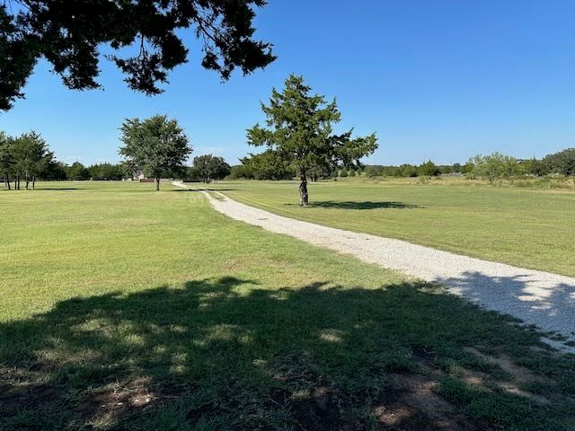 660 County Road 2184, Gainesville, TX 76240