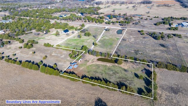 660 County Road 2184, Gainesville, TX 76240