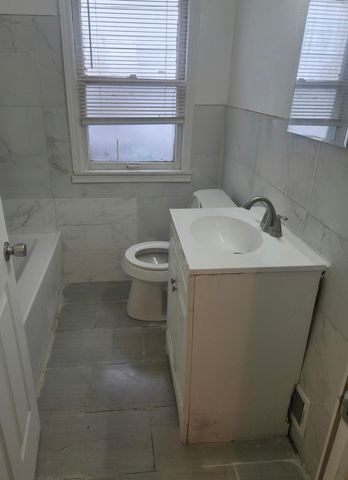 8236 Trinity Street, Detroit, MI 48228