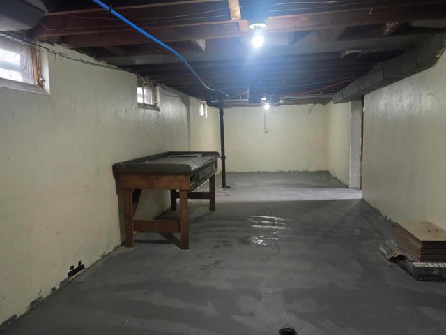 8236 Trinity Street, Detroit, MI 48228