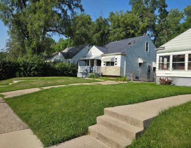 8236 Trinity Street, Detroit, MI 48228