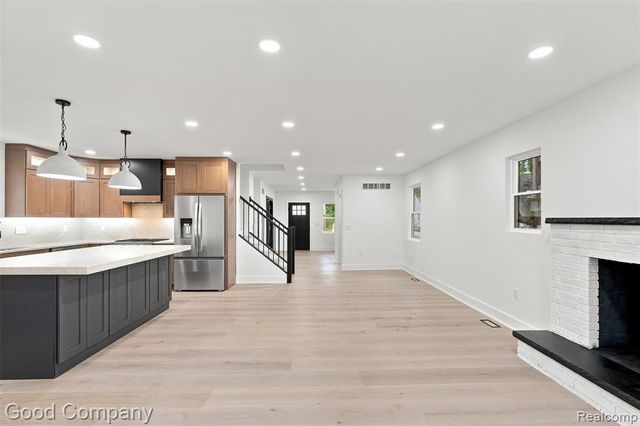 1722 Roszel Street, Royal Oak, MI 48067