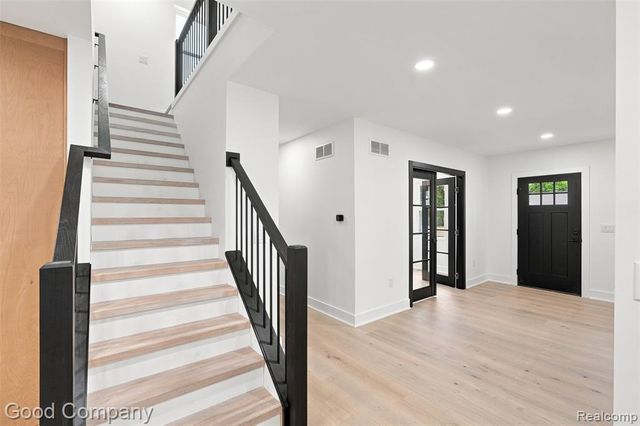 1722 Roszel Street, Royal Oak, MI 48067