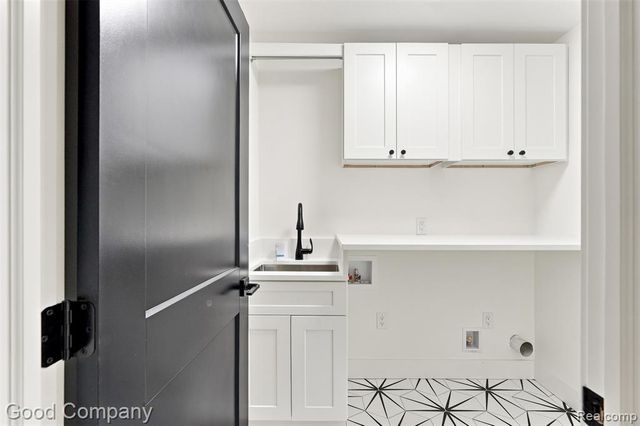 1722 Roszel Street, Royal Oak, MI 48067