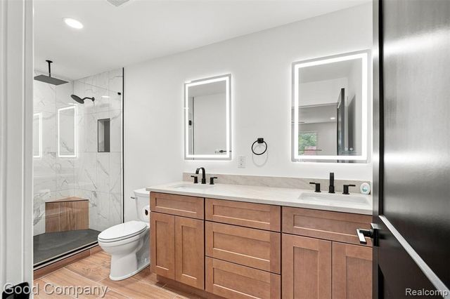 1722 Roszel Street, Royal Oak, MI 48067