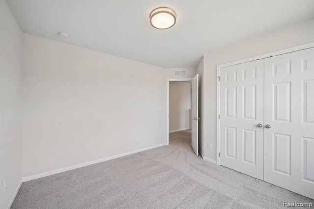 713 Whisperwood Way, Chelsea, MI 48118