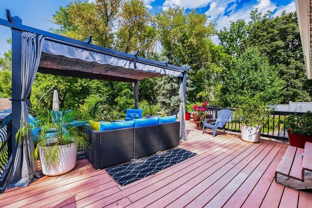 12561 Point Douglas Drive S, Hastings, MN 55033