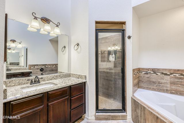 13244 EMERALD ISLE Street, Horizon City, TX 79928