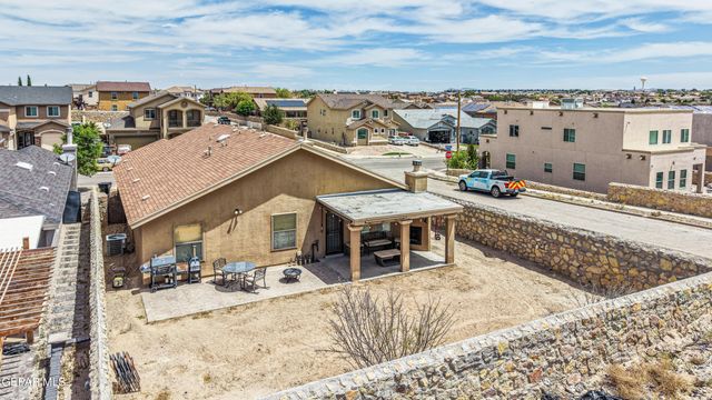 13244 EMERALD ISLE Street, Horizon City, TX 79928