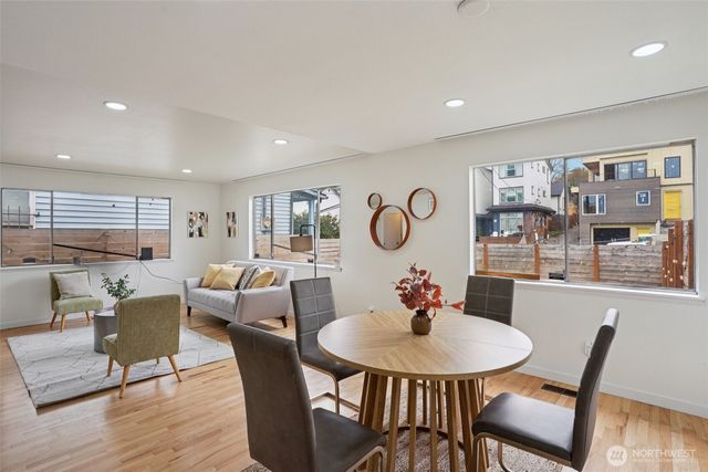 1609 E Alder Street, Seattle, WA 98122