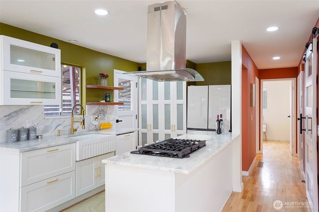 1609 E Alder Street, Seattle, WA 98122