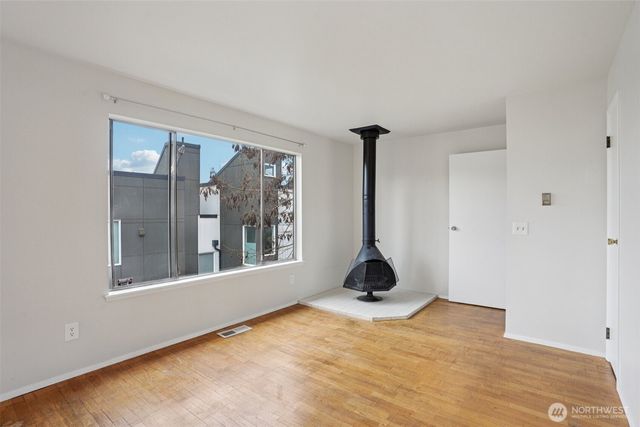 1609 E Alder Street, Seattle, WA 98122