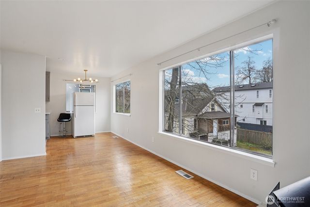 1609 E Alder Street, Seattle, WA 98122