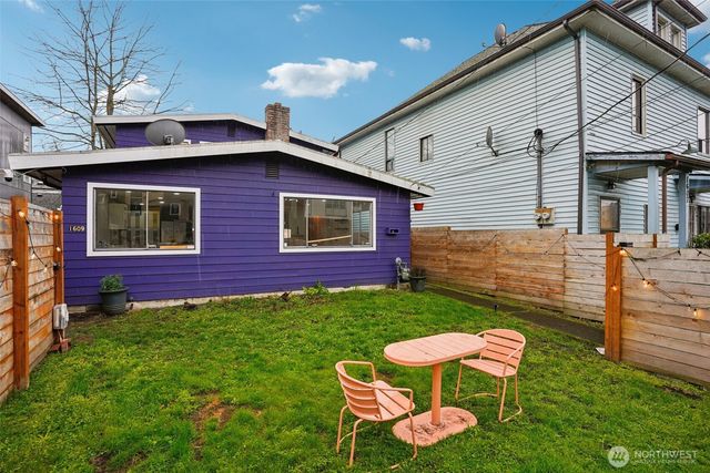1609 E Alder Street, Seattle, WA 98122