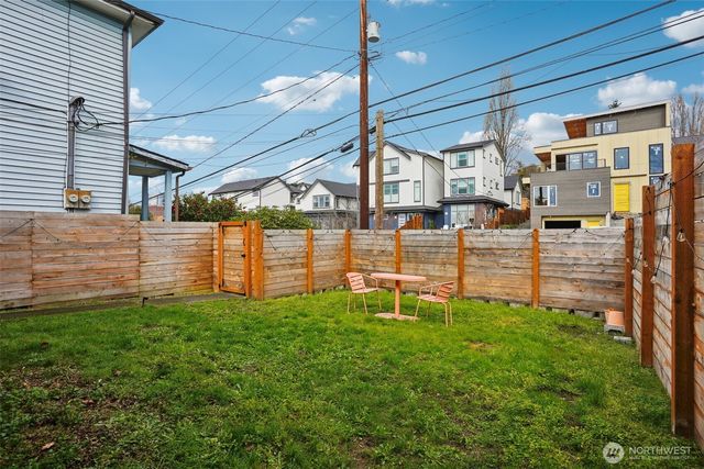 1609 E Alder Street, Seattle, WA 98122