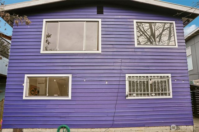 1609 E Alder Street, Seattle, WA 98122