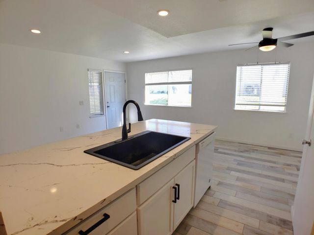 46967 Highway 74 2, Palm Desert, CA 92260