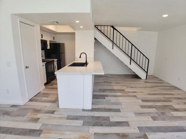 46967 Highway 74 2, Palm Desert, CA 92260