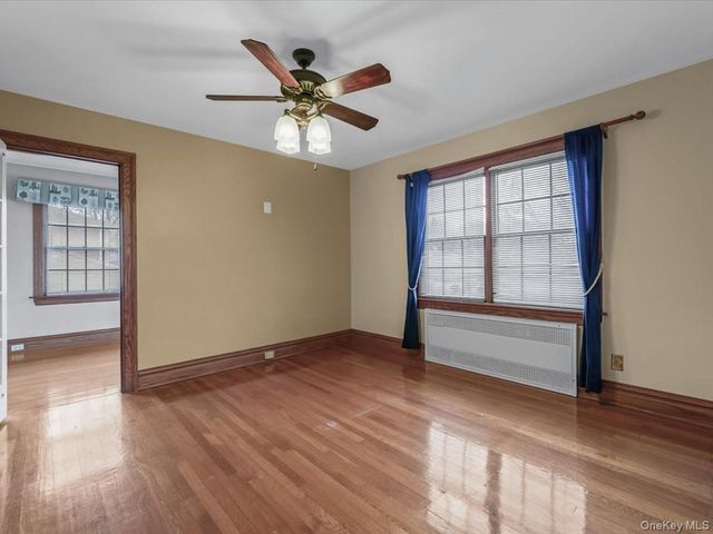 2807 157th Street, Flushing, NY 11354