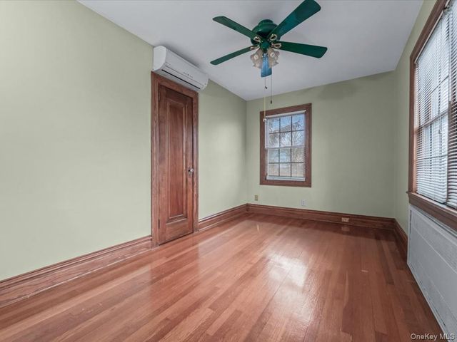 2807 157th Street, Flushing, NY 11354