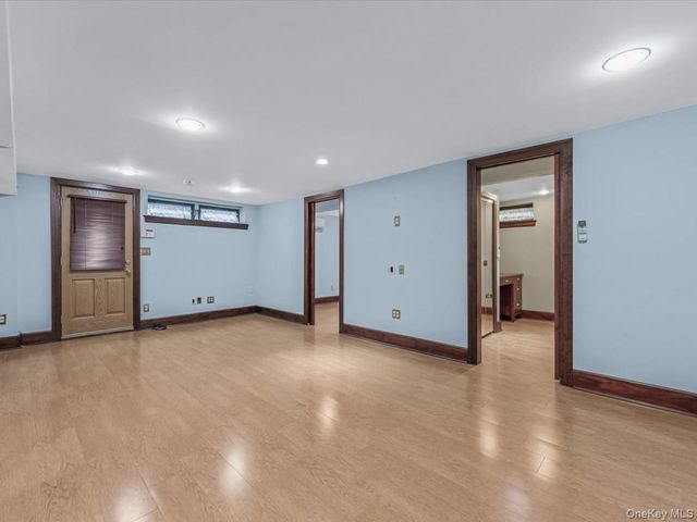 2807 157th Street, Flushing, NY 11354