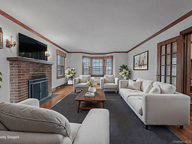 2807 157th Street, Flushing, NY 11354