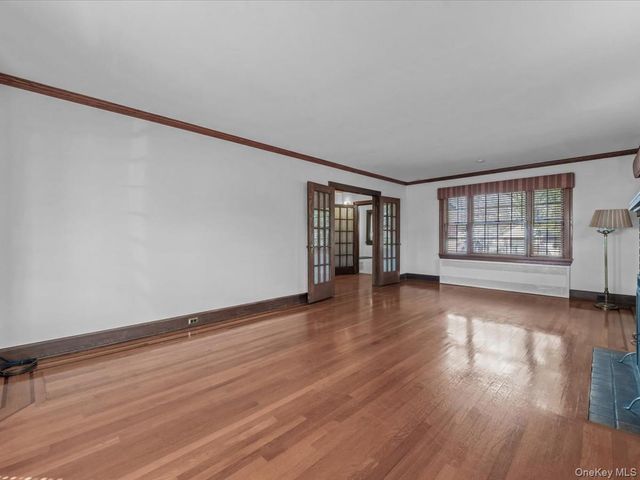 2807 157th Street, Flushing, NY 11354