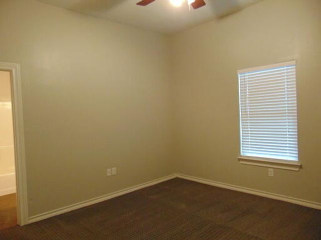 1712 23rd Street, B, Lubbock, TX 79411