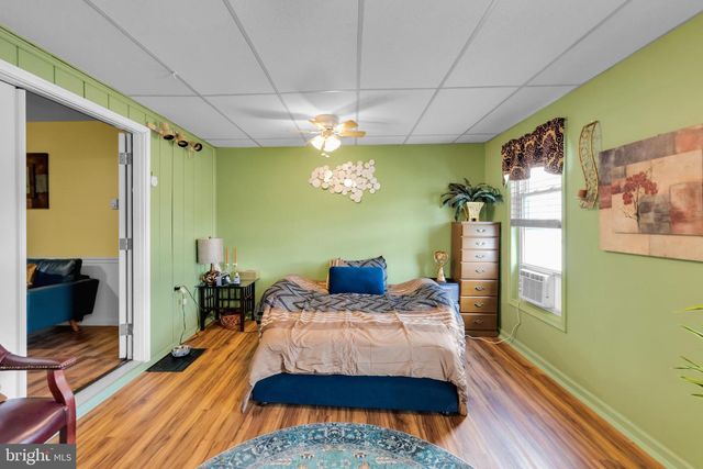 214 10TH AVE, Bethlehem, PA 18018