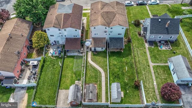 214 10TH AVE, Bethlehem, PA 18018