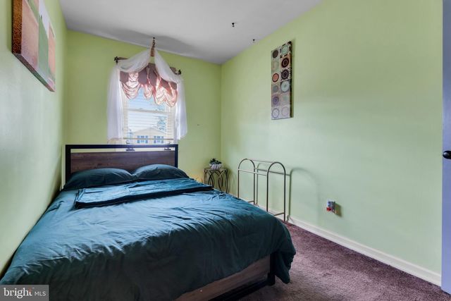 214 10TH AVE, Bethlehem, PA 18018