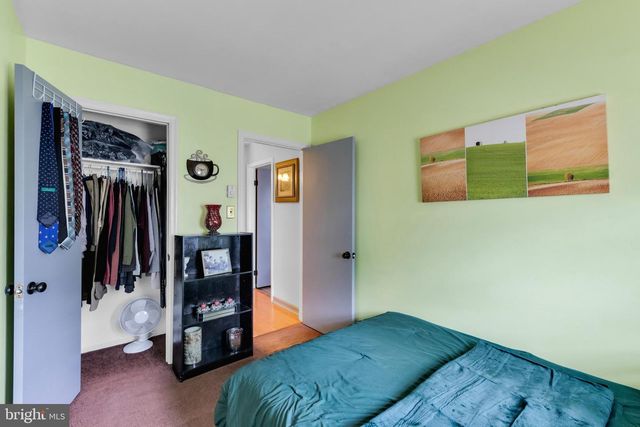 214 10TH AVE, Bethlehem, PA 18018