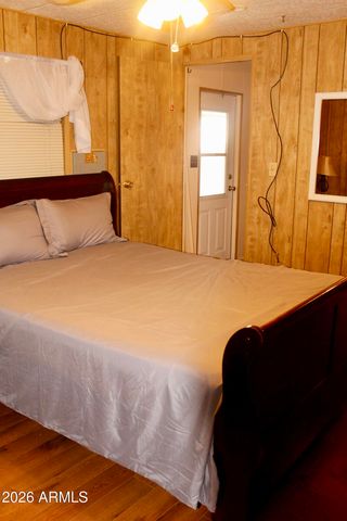 2605 S TOMAHAWK Road 112, Apache Junction, AZ 85119