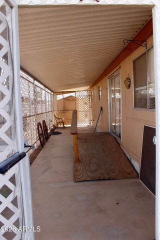 2605 S TOMAHAWK Road 112, Apache Junction, AZ 85119