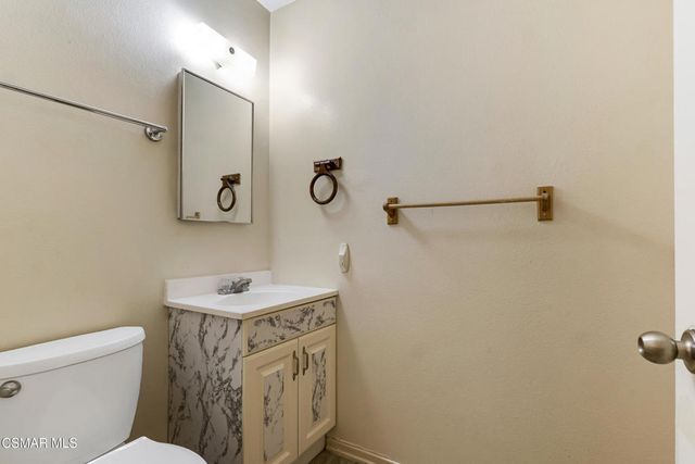 2239 Sonoma Court, Thousand Oaks, CA 91362