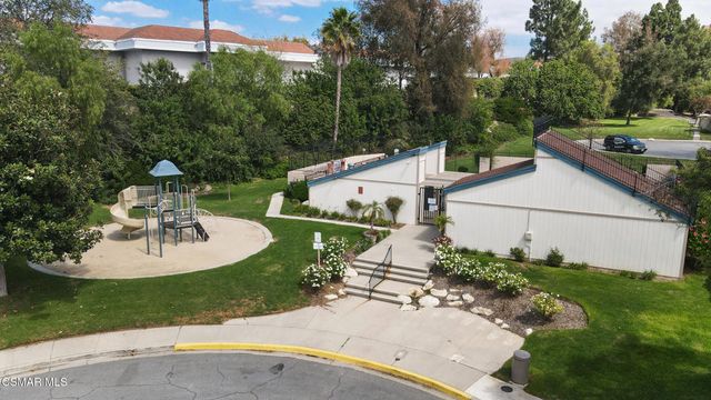 2239 Sonoma Court, Thousand Oaks, CA 91362