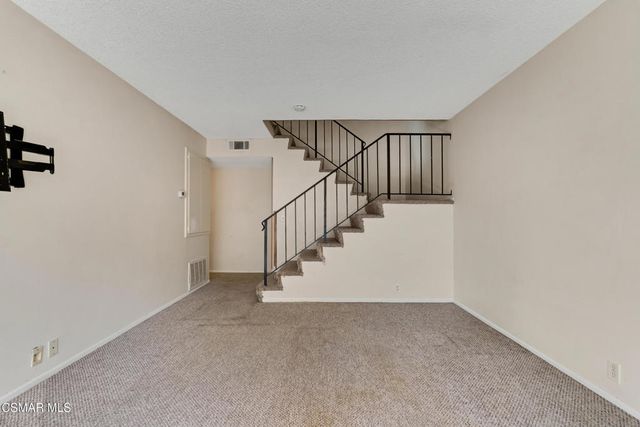 2239 Sonoma Court, Thousand Oaks, CA 91362