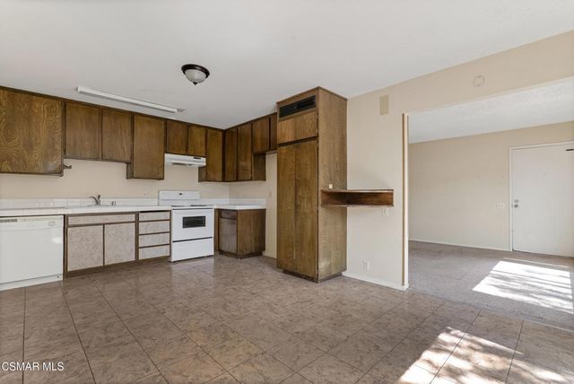 2239 Sonoma Court, Thousand Oaks, CA 91362