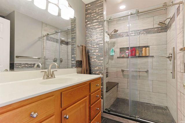 10888 Golden Pheasant Drive, Osceola, IN 46561