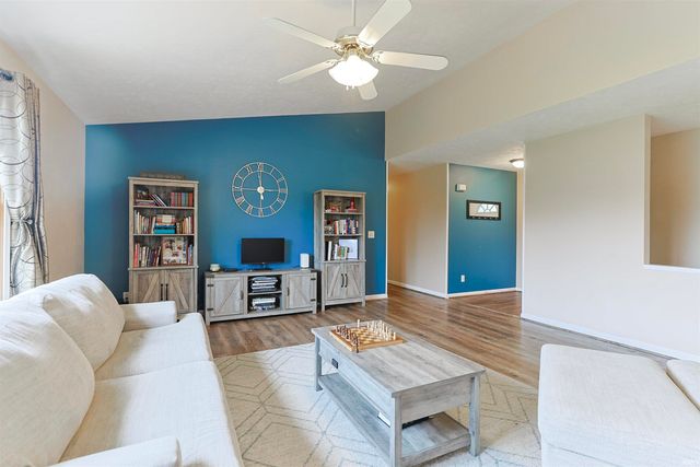 10888 Golden Pheasant Drive, Osceola, IN 46561