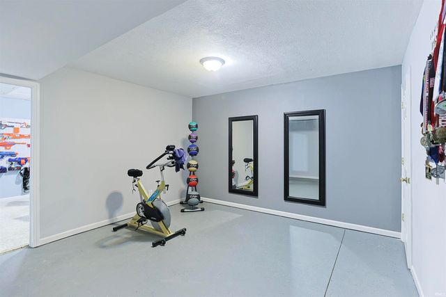 10888 Golden Pheasant Drive, Osceola, IN 46561