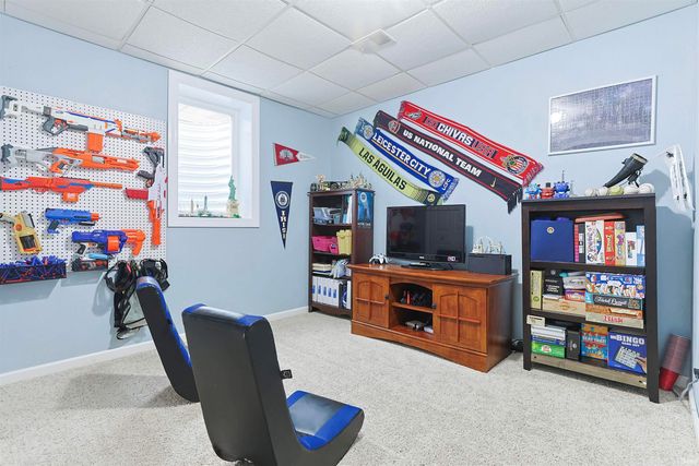 10888 Golden Pheasant Drive, Osceola, IN 46561